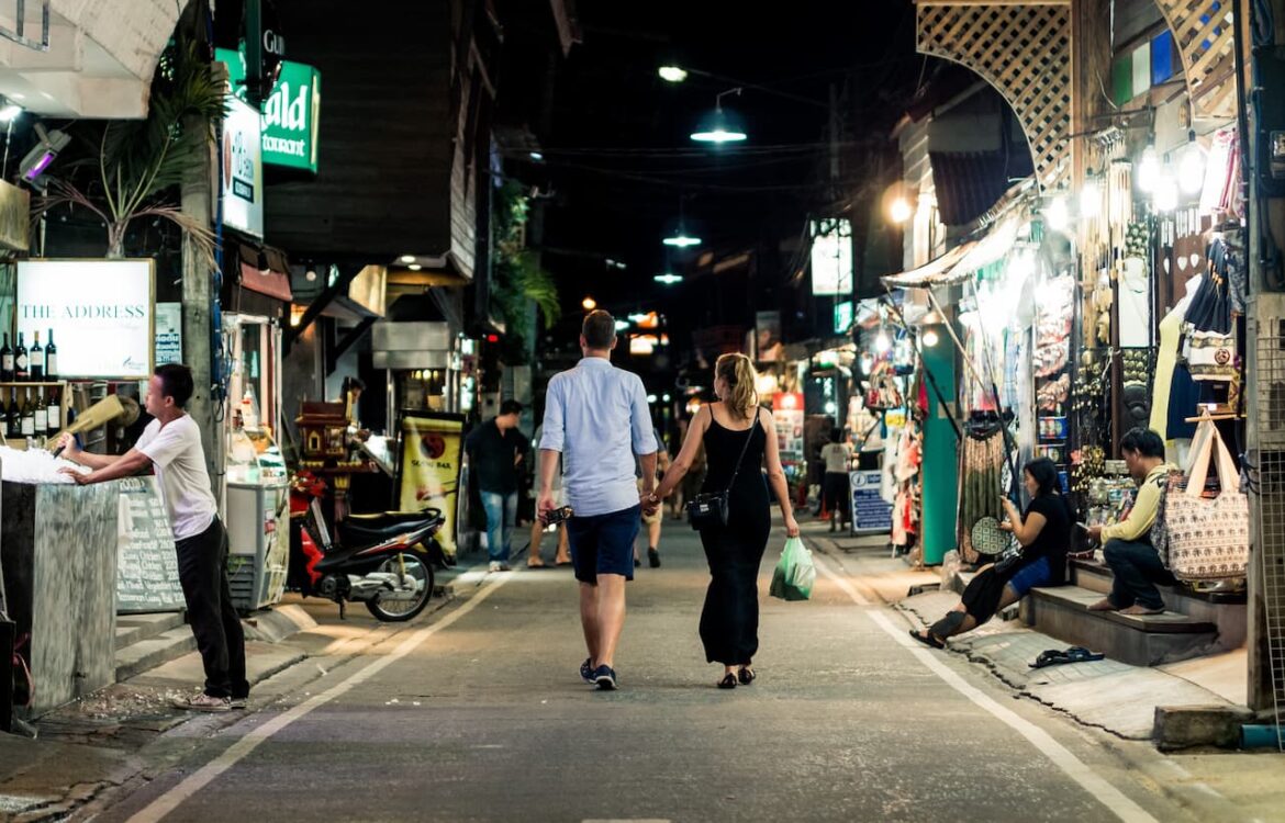 Eidi Touristwn Kavalabnb Valantishouses